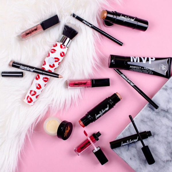 Beauty For Real is an indie makeup and skincare brand featuring the best selling lip scrub featured in Allure's Beauty Box. Ethical Bunny's cruelty free beauty brand list. A complete database of vegan and cruelty free makeup, skincare, haircare, body, bath, nail products and more.