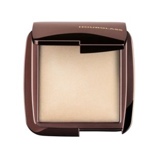 Hourglass Ambient Lighting powder palette swatches and review. | Ethical Bunny's guide to cruelty free and vegan skincare, makeup, haircare, bodycare, personal care, fragrance, beauty and household. Ulta & Sephora ultimate shopping guide, best of beauty award winners, sales and discounts.