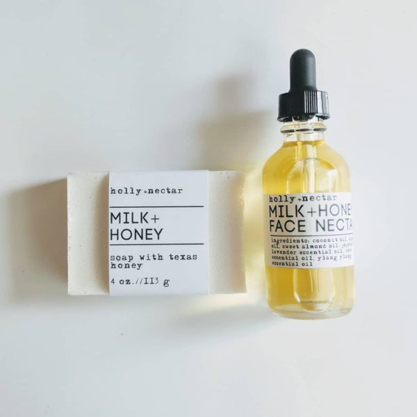 Holly and Nectar home spun, handmade locally products for men, women, tattoo care, beard care and more. | Cruelty free and vegan bath, body, makeup, skincare, haircare and beauty guide by ethical bunny. Featuring non-toxic, organic, eco-friendly, natural, clean and green options.