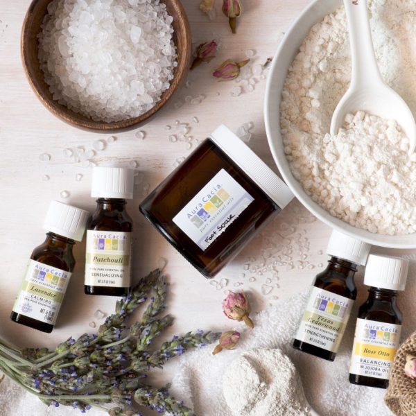 Aura Cacia essential oil recipes, guides and diys. | Ethical Bunny's cruelty free and vegan brand list with skincare, makeup, haircare, hygiene, bath and body guides. Featuring indie, clean, green, sustainable, non toxic, organic, botanical and natural products.